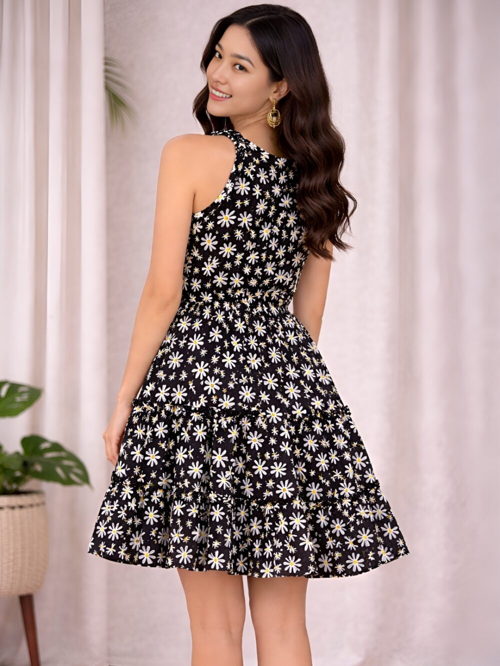 23 Women's Black Daisy Floral Sleeveless Fit & Flare Mini Dress | Summer Casual Tiered Skater Dress
