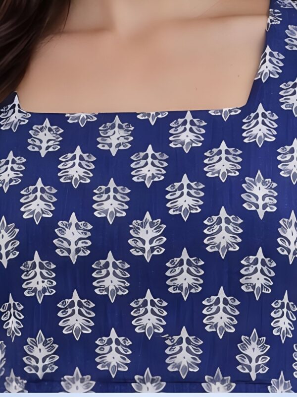 Women's Blue Floral Print Peplum Top | Square Neck Top